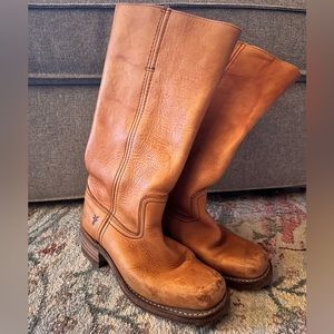 Frye Campus Boots - Saddle Color